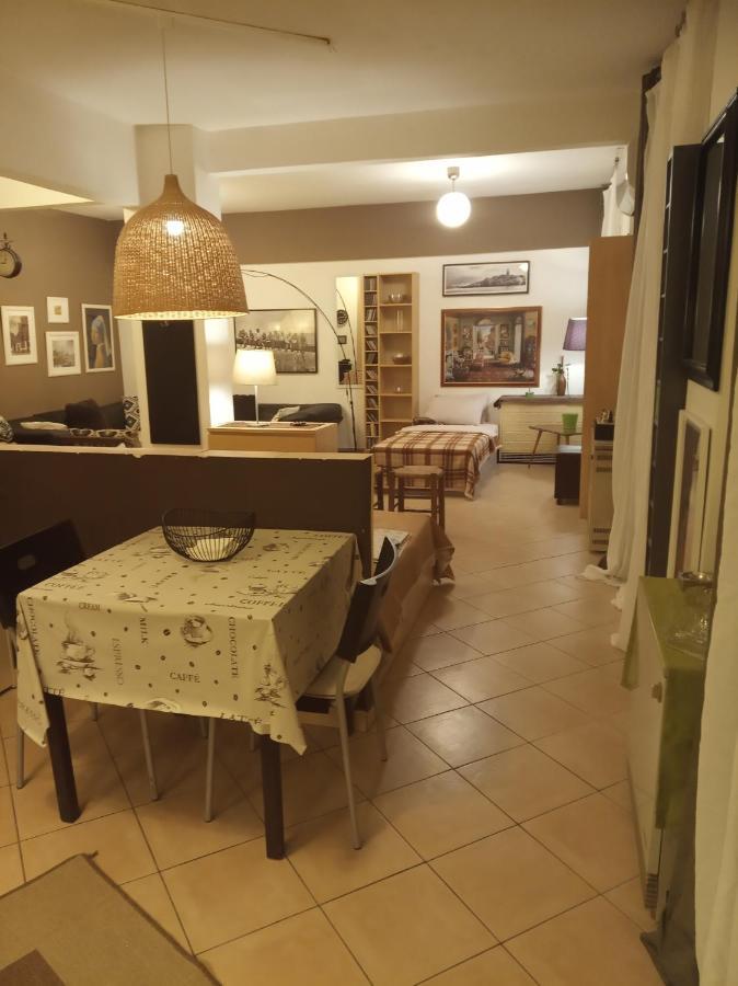 Spacious Cosy Apt 테살로니키 외부 사진
